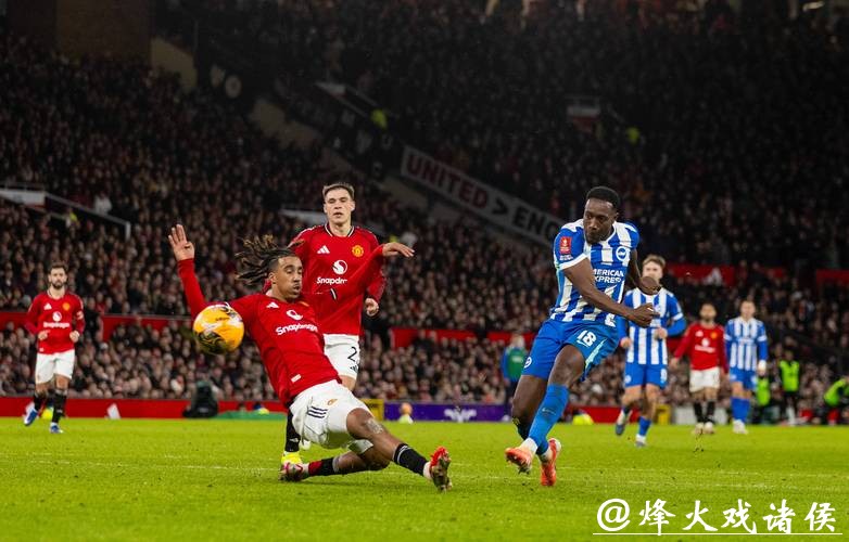 早报:曼联不敌布莱顿英足总杯出局,巴萨胜皇马夺西超杯冠军 早报:曼联不敌布莱顿英足总杯出局,巴萨胜皇马夺西超杯冠军