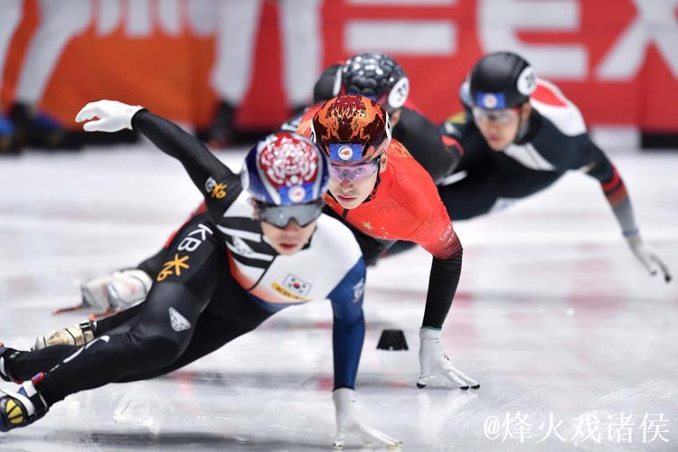 短道世巡赛-中国队头名晋级男子5000米接力半决赛 短道世巡赛-中国队头名晋级男子5000米接力半决赛